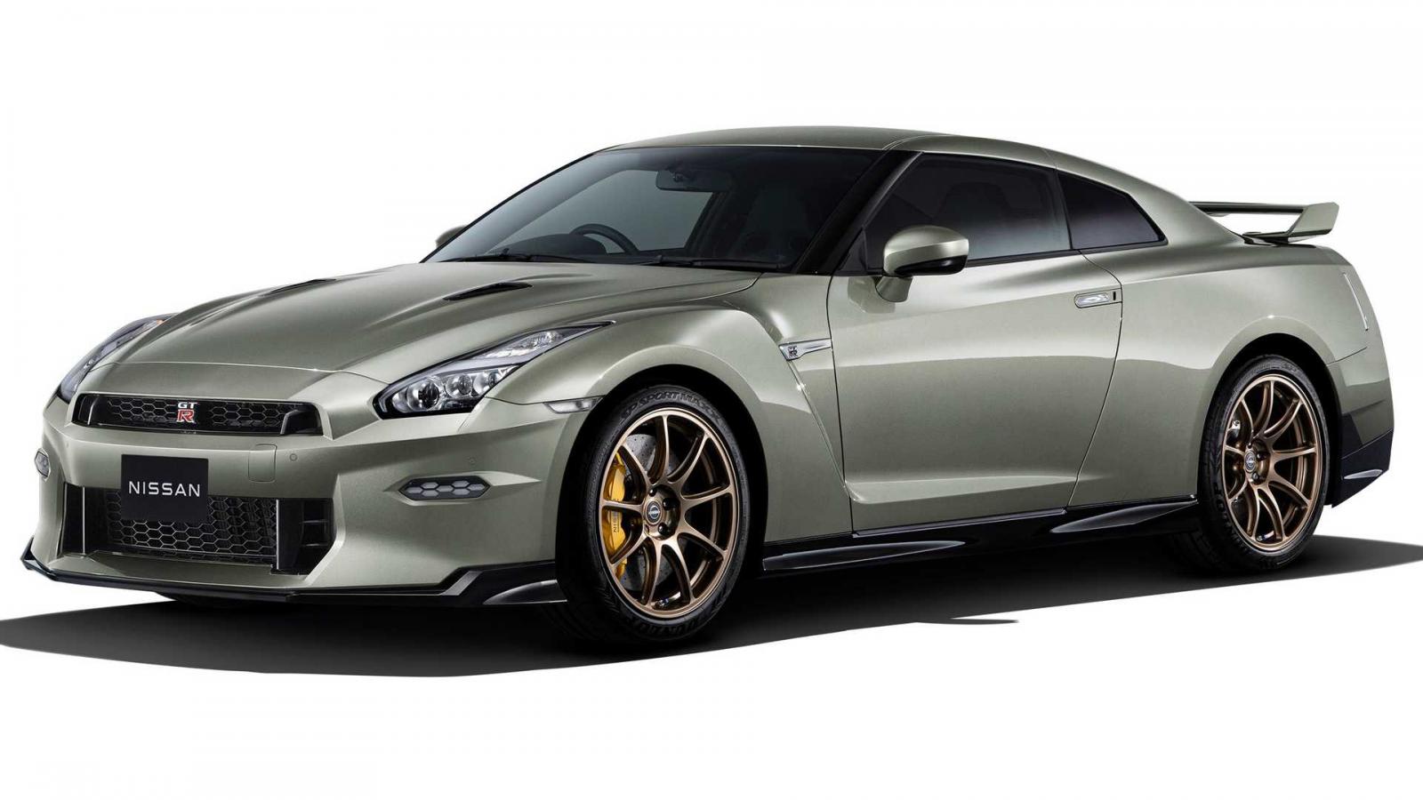 Το ανανεωμένο Nissan GT-R είναι εδώ!